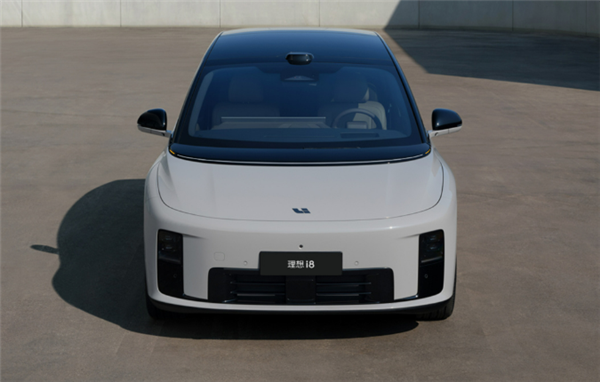 理想i8宣传百公里13.4度电遭质疑 官方回应：已更正为14.6度