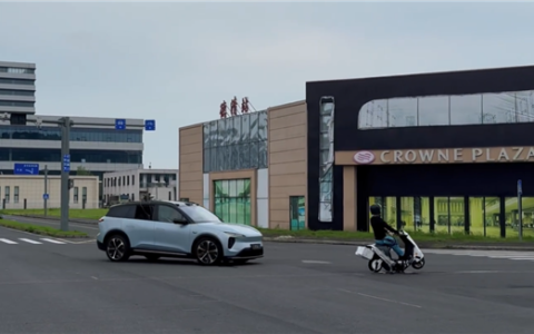 AEB主动安全战火再起！蔚来高管：还是卷点实际的价值吧