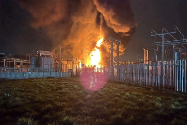 伦敦再次出现大停电：多条地铁停运、有人被困隧道内