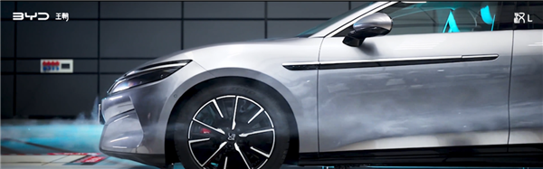 Cd 0.212！比亚迪汉L展示 120KM/h风洞测试