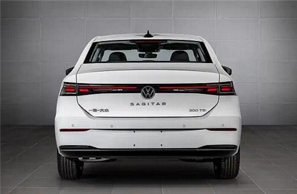 全新大众速腾内饰曝光：屏幕更大 中岛台首次增加储物空间