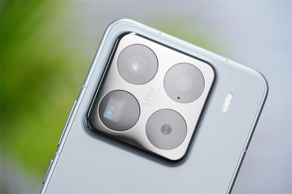 雷军逐步恢复！小米15S Pro或下周发布：搭载玄戒自研SoC