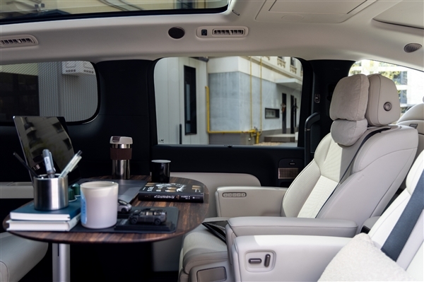 家用车中的天花板！理想MEGA Home今日下线 5月23日全国交付