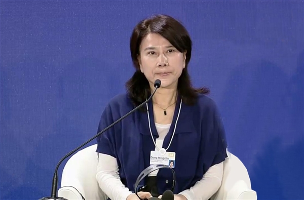 曾称用完更漂亮!董明珠孟羽童直播力荐美容仪仅卖4单:9800元/台