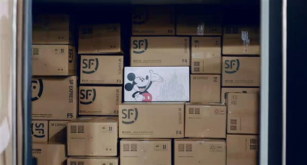 顺丰与上海迪士尼达成数年战略联盟：购物直接邮寄到家