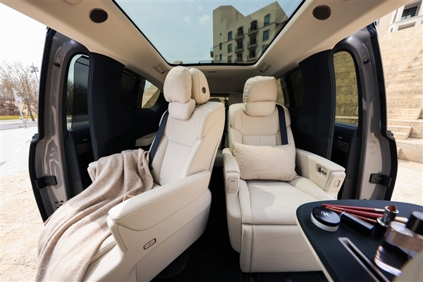 家用车中的天花板！理想MEGA Home今日下线 5月23日全国交付