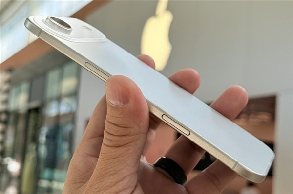 苹果为什么要做超薄手机iPhone 17 Air:原因揭晓