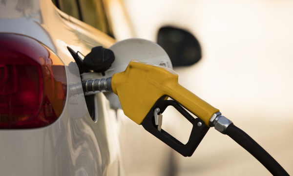 国内油价将出现年内第四次上涨 加满一箱油多花3元