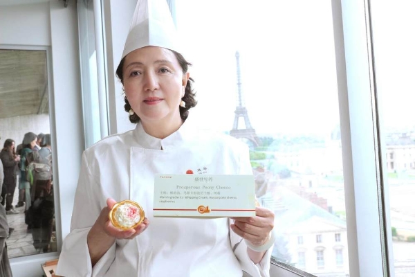 西部马华餐饮集团走进联合国