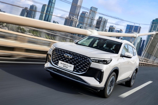 冠军限时价12.77万元/10.69万元！瑞虎8L长虹版&瑞虎8 PLUS乘风版正式上市