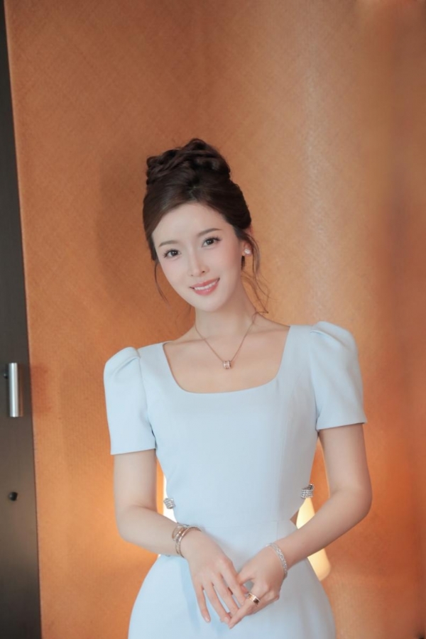 《十二维度》发起人、媒体人朱梓橦对话北音院长李罡:探寻艺术教育家的多面人生