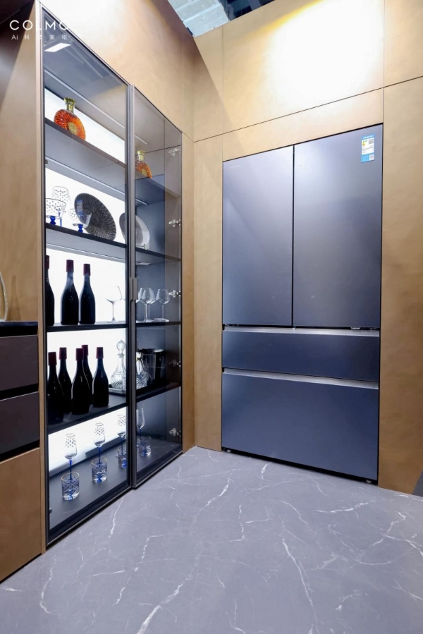 COLMO与松赞集团签署合作协议 用AI科技打造山居生活场景新范式