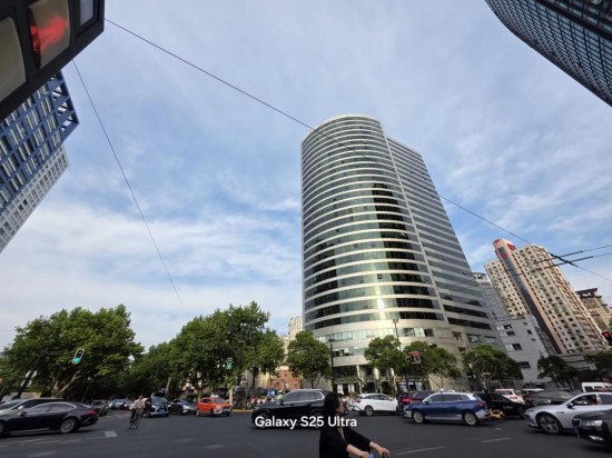 三星Galaxy S25 Ultra测评：AI驱动体验的巨屏旗舰天花板