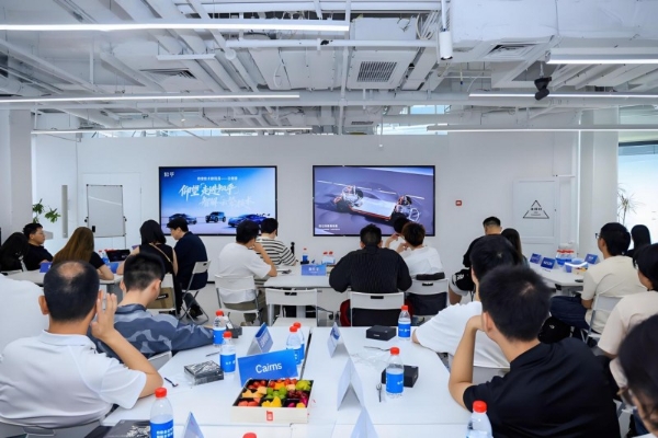 科技共襄,技术共享!知乎与比亚迪仰望启动“智解中国技术”战略互访