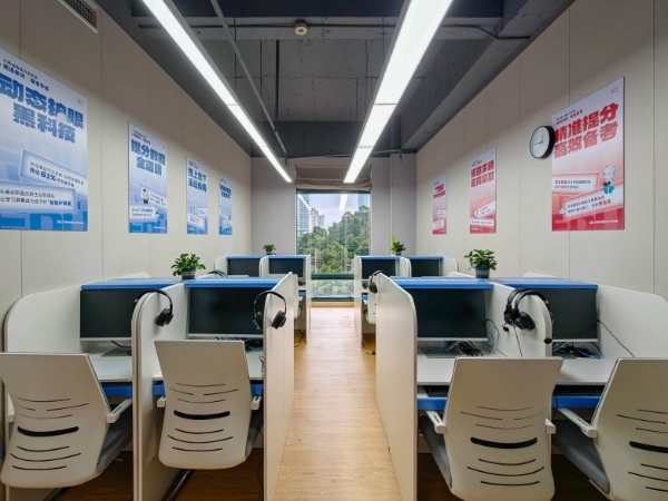 大朋友高考复读学校：深度整合专家资源，定义升学新可能