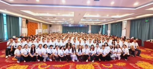 上善若水 润泽四方 元气先锋 健康领航