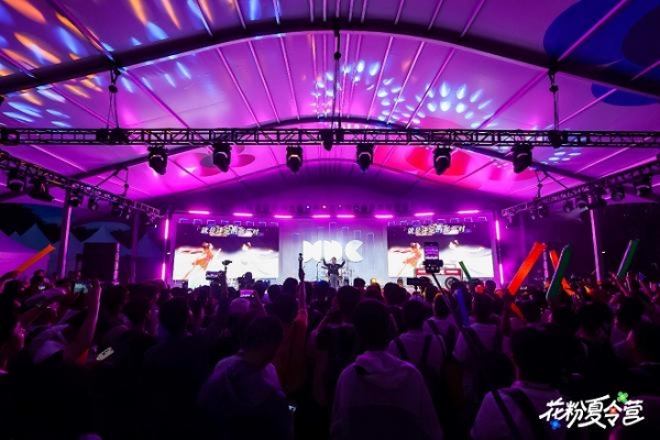 2025花粉夏令营：亲历科技创新时刻，在热爱中共话成长