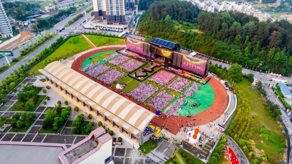  一场飞天之夜，茅台文旅解码“生活方式”转型新范式 