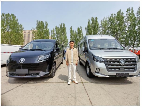  6年跑了60万公里！医药物流白总独宠图雅诺轻客