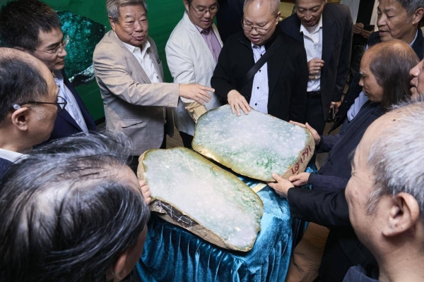 续写翡翠盛世！2025「中艺·翡翠公盘」第二期盛夏甄选，稀世璞玉诚邀共鉴