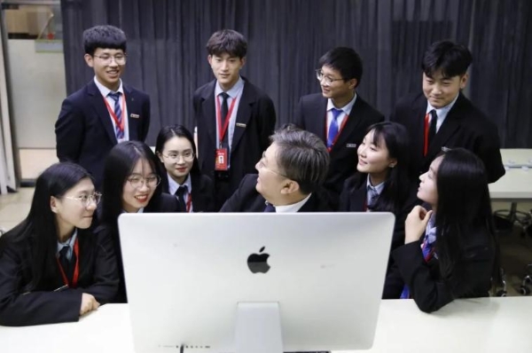 乘势而上——江苏宿迁八维学校赋能新兴产业人才培养