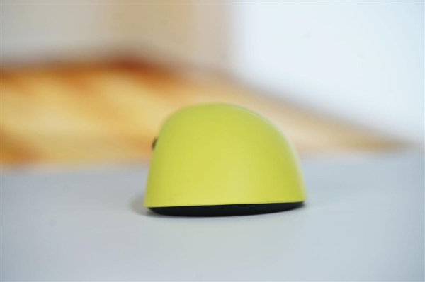 2万帧率中小手！雷柏VT3S Max鼠标图赏