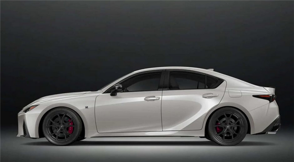 谁说雷克萨斯动力差！全新IS500特别版发布：搭载5.0L自吸V8发动机