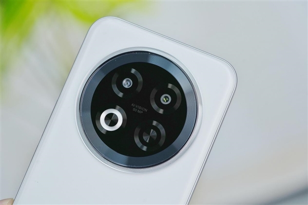 行业首款南德三防认证手机！魅族Note 16 Pro流云白图赏