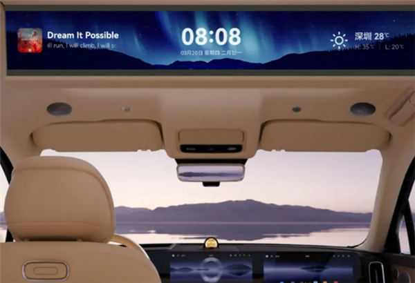 50万级销冠升级！问界M9迎OTA：智驾自动鸣笛、隔空开门