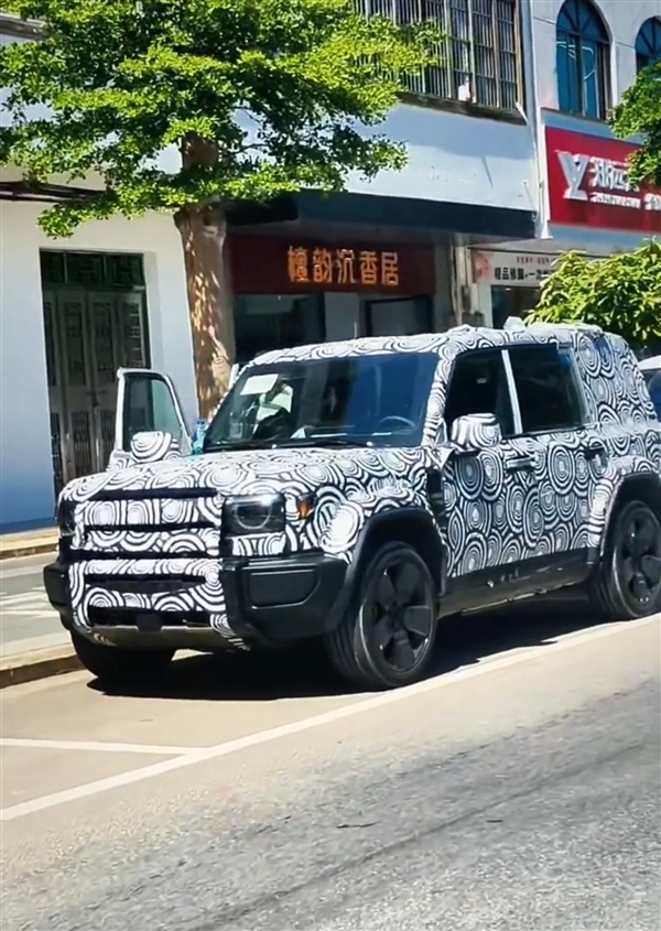 虎里虎气 奇瑞iCar V27谍照曝光:年轻人的第一台“路虎卫士”