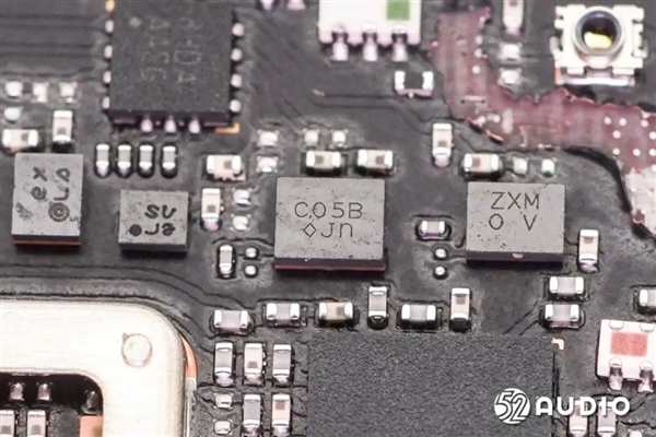 REDMI Watch 5智能手表拆解：全面采用小米自研玄戒系列方案