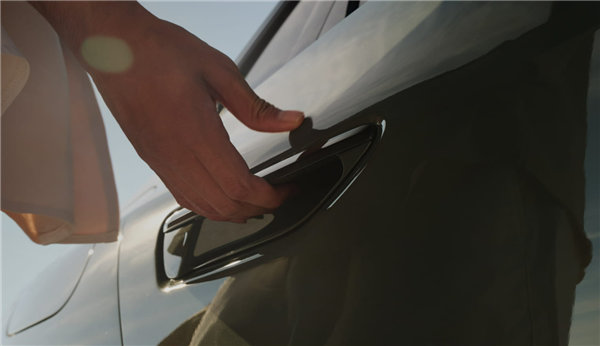 首款华为智驾德系豪车！一汽奥迪A5L开启预售