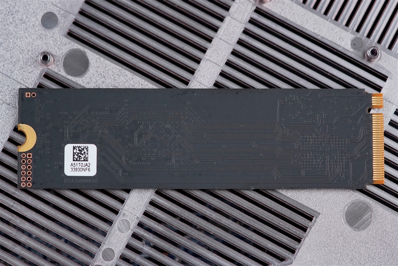 长江存储PC411 1TB SSD特殊体验：素质优秀无惧意外 始终可靠值得信赖