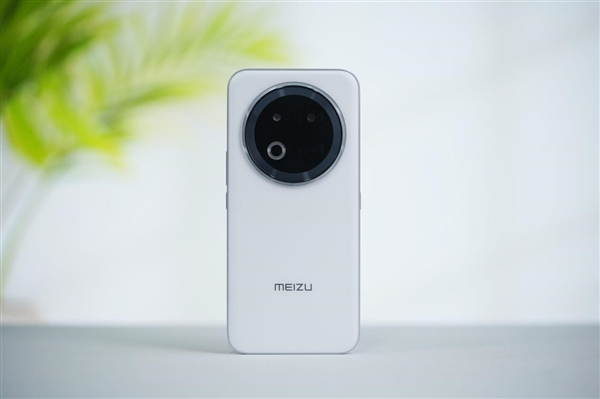 行业首款南德三防认证手机！魅族Note 16 Pro流云白图赏