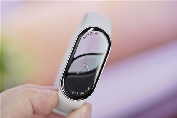 超窄四等边跑道屏！小米手环10 NFC版图赏