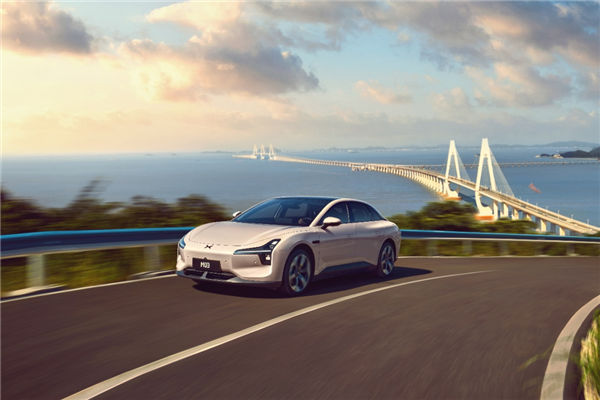 小鹏Mona M03 Max端午节杀疯了！小鹏单周订单破2万台