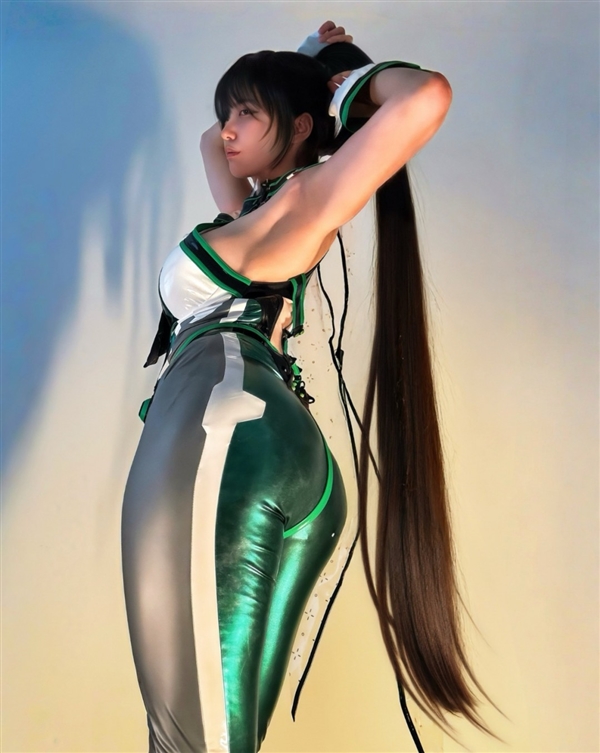 韩国美女COS《剑星》伊芙美图赏 还原度非常高