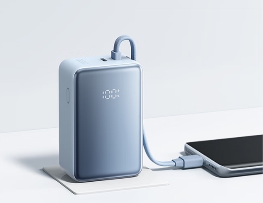 169元起！小米三合一充电宝5000 33W开售：自带插脚、充电线