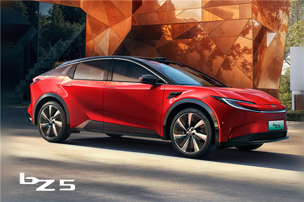 技术概念远超一众新势力！曝一汽丰田筹备AI座舱研发