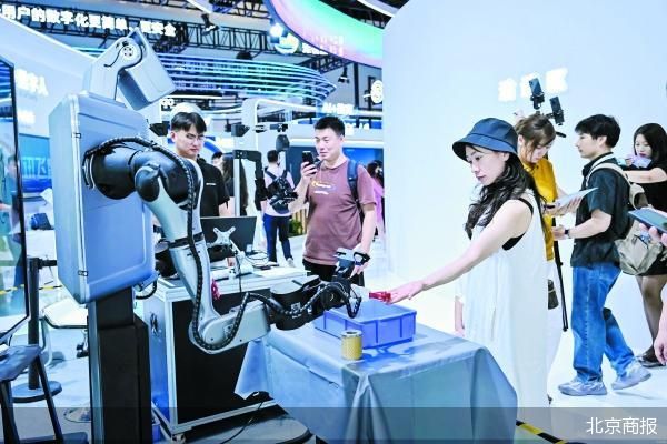 2026年具身智能头部企业订单将达10亿元级