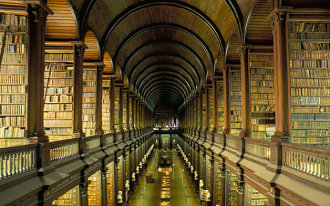 A股收评：三大指数齐涨均创年内新高，创业板指涨0.61%，雅下水电概念、煤炭板块走高！超2500股上涨，成交额1.93万亿放量2015亿