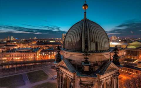 传京东外卖取消超时20分钟免单，京东：仍实行免单服务，暂无变更为“准时保”的通知