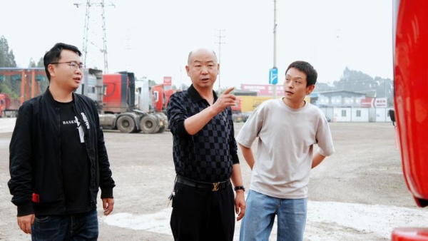 16载幸福同行 东风商用车携手云南洪盛祥物流绘就幸福图景 