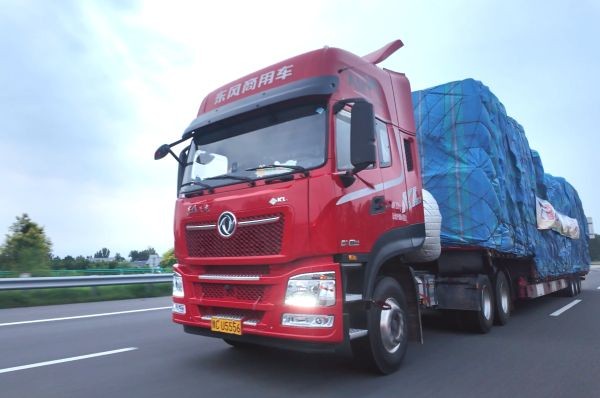 龙擎效能成就高效物流 河南布鞋之都发展再添新动能 