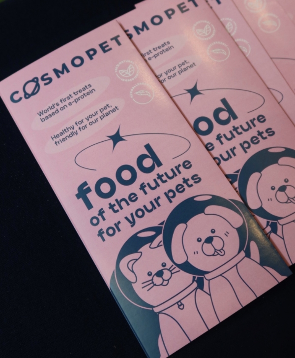 Cosmopet宠物零食四大核心成分，带来穿越时空的营养守护 