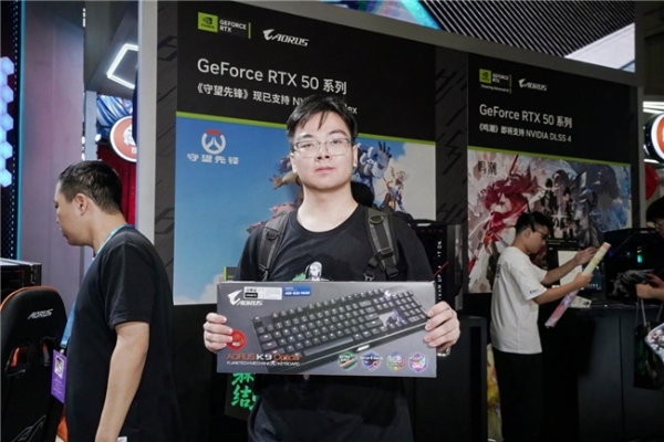 BW2025雕宅首日狂欢，技嘉AORUS梦想主场引爆电竞狂潮