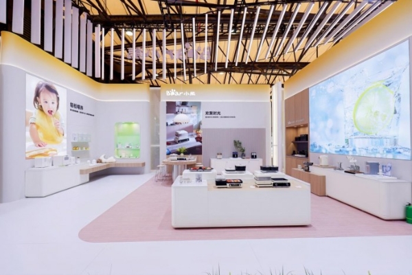 IEBE Awards认证全球消费者喜爱的品质品牌：小熊电器的“被爱”逻辑 