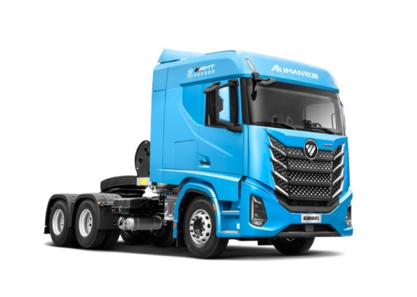 欧曼银河5 580马力自动挡燃气车全新上市:重塑普货运输效能新标杆