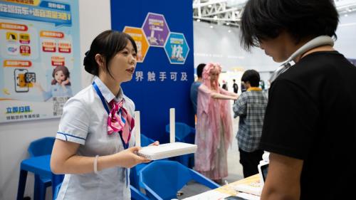 2025 驻马店新世界动漫游戏嘉年华圆满落幕 多家媒体点赞 “现象级文化盛宴”