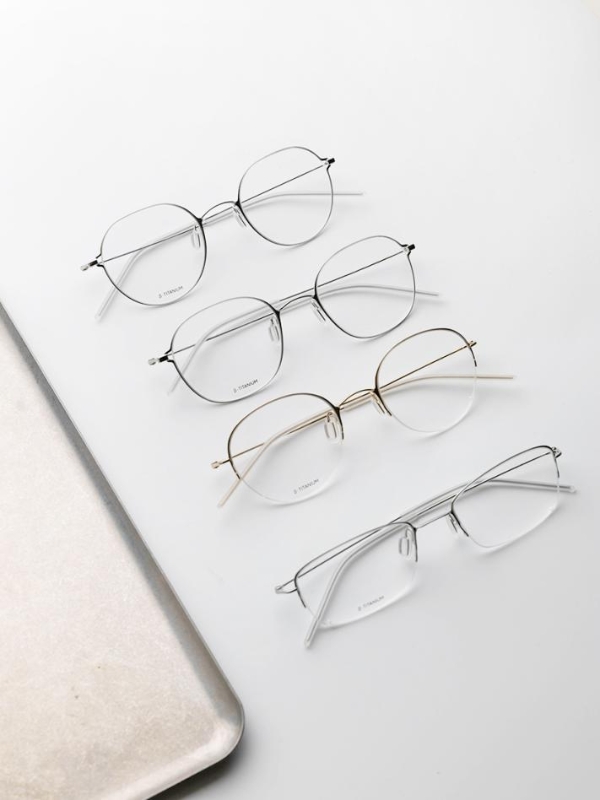 JINS Airframe系列新品,超轻β钛镜框轻盈上市